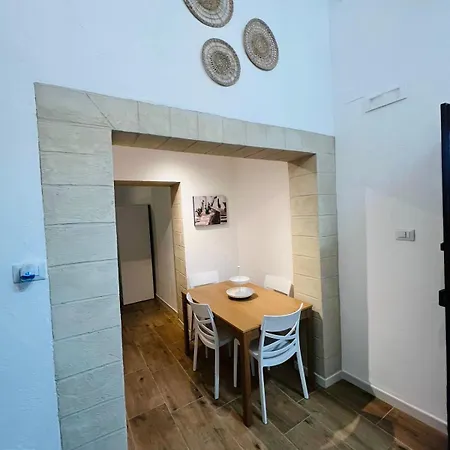 La Corte San Nicola 3* Bari